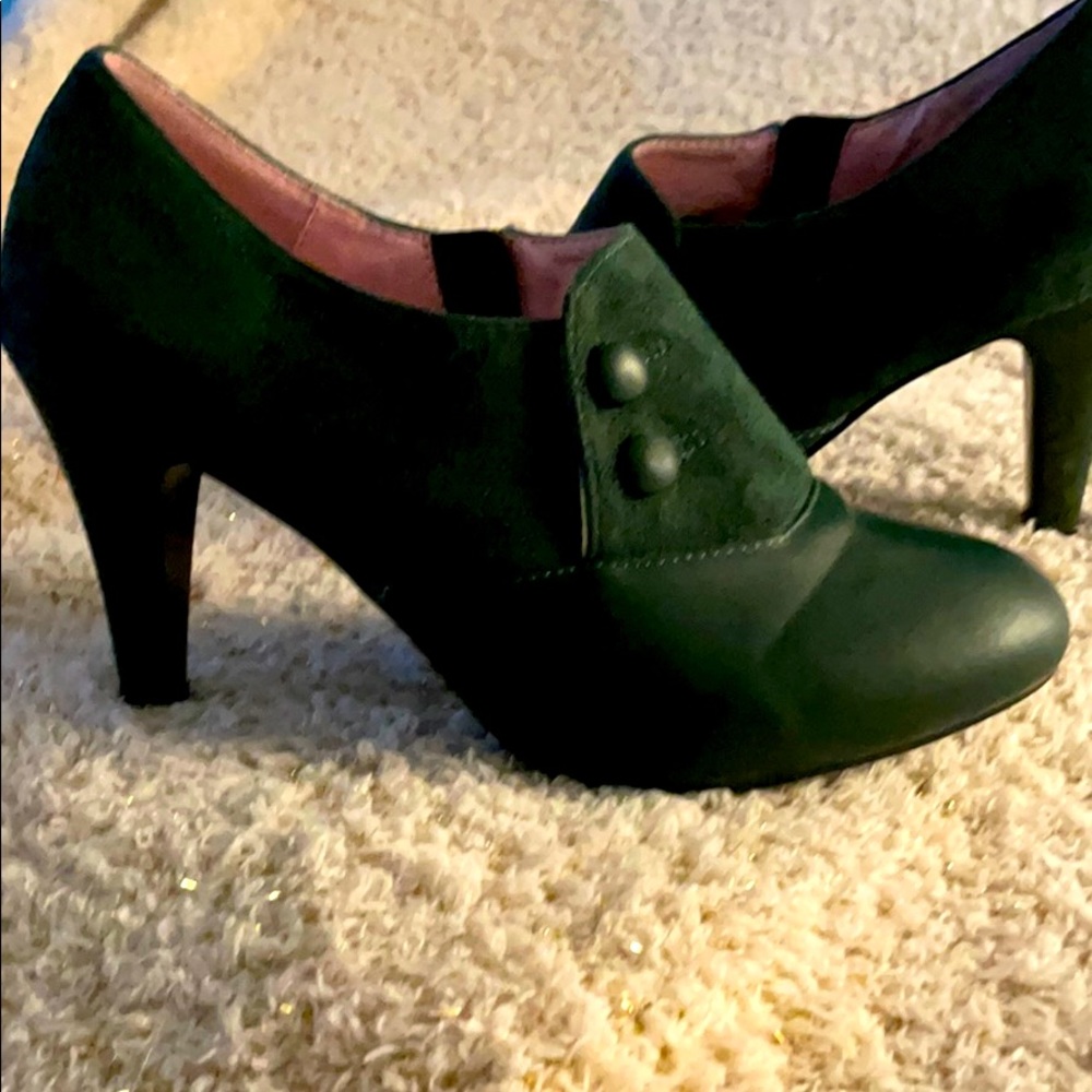 LULU HUN green leather/Suede Booties US Size 6